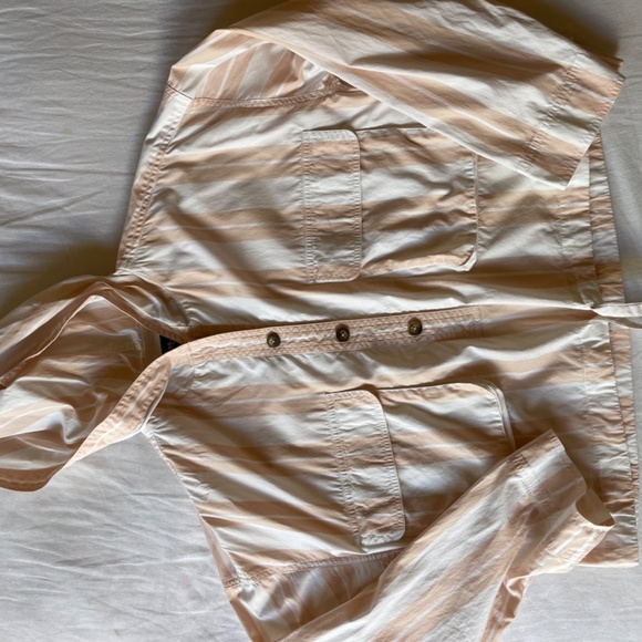 Pink and White Striped Hooded lighy Jacket - Picture 1 of 7
